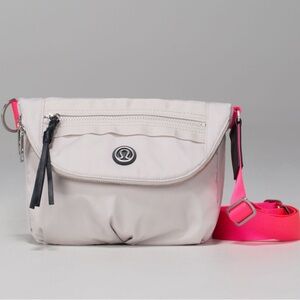 lululemon festival bag